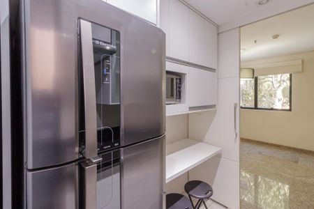 Apartamento à venda com 70m², 2 quartos e 1 vaga Apartamento à venda com 70m², 2 quartos e 1 vagaCozinha