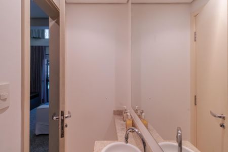 Apartamento à venda com 70m², 2 quartos e 1 vaga Apartamento à venda com 70m², 2 quartos e 1 vagaLavabo