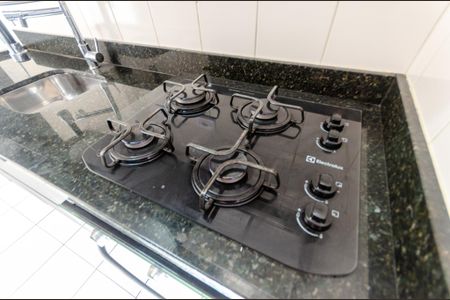 Apartamento para alugar com 48m², 2 quartos e 2 vagas Apartamento para alugar com 48m², 2 quartos e 2 vagasCozinha