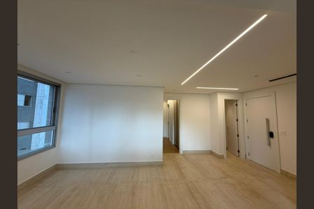 Apartamento para alugar com 85m², 3 quartos e 2 vagas