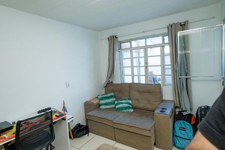 Casa para alugar com 42m², 1 quarto e 1 vaga