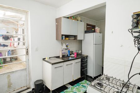 Casa para alugar com 42m², 1 quarto e 1 vaga