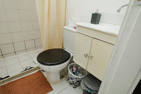 Casa para alugar com 42m², 1 quarto e 1 vaga
