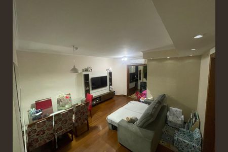 Sala de apartamento à venda com 2 quartos, 94m² em Centro, Canoas