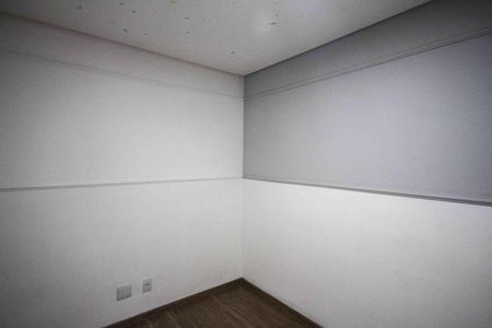 Apartamento à venda com 73m², 3 quartos e 1 vagaQuarto 02