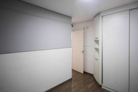 Apartamento à venda com 73m², 3 quartos e 1 vagaQuarto 02