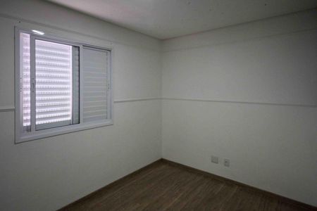 Apartamento à venda com 73m², 3 quartos e 1 vagaQuarto 02