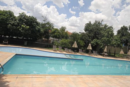 Apartamento à venda com 73m², 3 quartos e 1 vagaÁrea comum - Piscina
