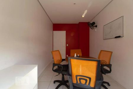 Apartamento à venda com 29m², 1 quarto e 1 vaga Apartamento à venda com 29m², 1 quarto e 1 vagaOffice