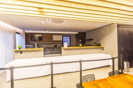 Apartamento para alugar com 26m², 1 quarto e 1 vaga Apartamento para alugar com 26m², 1 quarto e 1 vagaEntrada