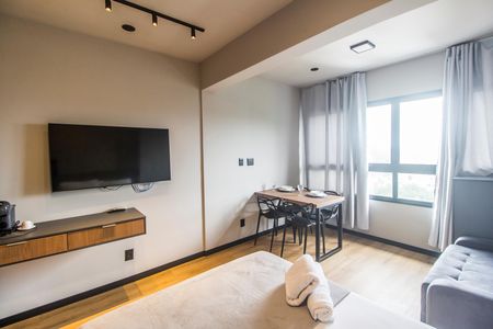 Quarto de apartamento à venda com 1 quarto, 26m² em Melville Empresarial Ii, Barueri