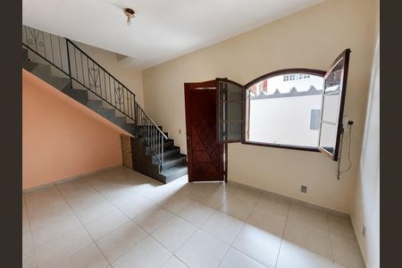 Sala de casa de condomínio à venda com 3 quartos, 210m² em Campinho, Rio de Janeiro