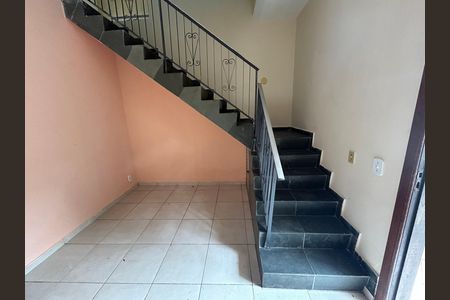 Sala de casa de condomínio à venda com 3 quartos, 210m² em Campinho, Rio de Janeiro