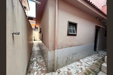 Casa de condomínio para alugar com 210m², 3 quartos e 3 vagasÁrea de Serviço