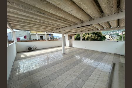Casa de condomínio para alugar com 210m², 3 quartos e 3 vagasTerraço