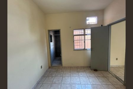Casa de condomínio para alugar com 210m², 3 quartos e 3 vagasQuarto 2  - Suíte