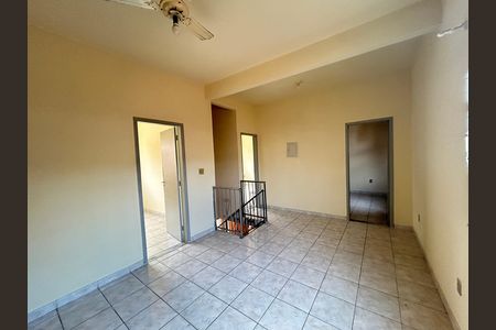Casa de condomínio para alugar com 210m², 3 quartos e 3 vagasHall dos Quartos