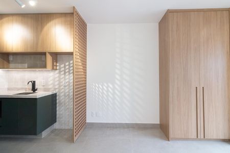 Studio para alugar com 30m², 1 quarto e sem vagaKitnet - Studio