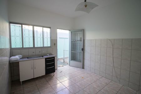 EDÍCULA de casa à venda com 3 quartos, 163m² em Chora Menino, São Paulo
