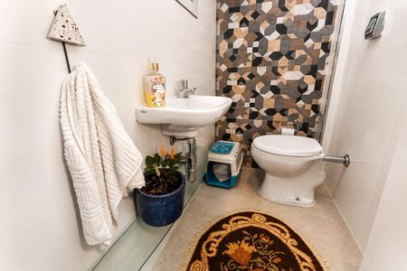 Apartamento para alugar com 159m², 4 quartos e 2 vagas Apartamento para alugar com 159m², 4 quartos e 2 vagasBanheiro de Serviço