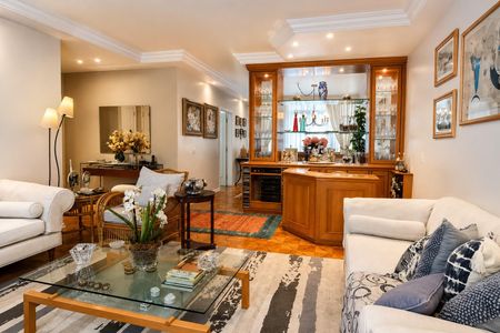 Sala de Estar de apartamento à venda com 4 quartos, 159m² em Consolação, São Paulo