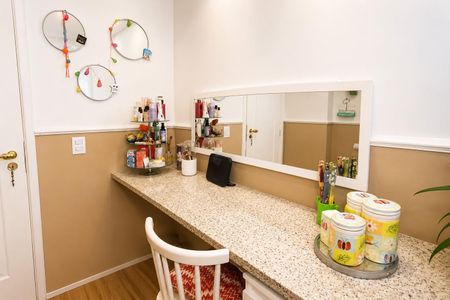 Apartamento para alugar com 159m², 4 quartos e 2 vagas Apartamento para alugar com 159m², 4 quartos e 2 vagasDormitório 3
