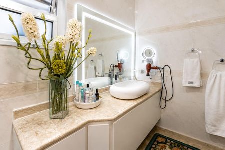 Apartamento para alugar com 159m², 4 quartos e 2 vagas Apartamento para alugar com 159m², 4 quartos e 2 vagasDormitório - Suíte