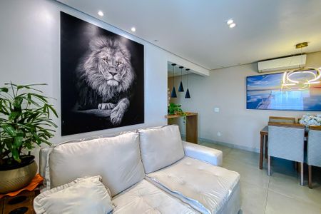 Apartamento à venda com 66m², 2 quartos e 1 vaga Apartamento à venda com 66m², 2 quartos e 1 vagaSala