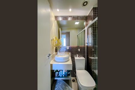 Apartamento à venda com 66m², 2 quartos e 1 vaga