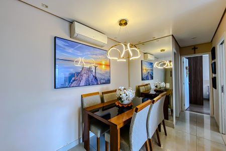 Apartamento à venda com 66m², 2 quartos e 1 vaga Apartamento à venda com 66m², 2 quartos e 1 vagaSala