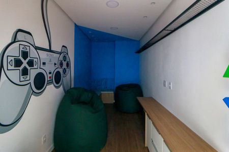 Apartamento à venda com 37m², 2 quartos e sem vaga Apartamento à venda com 37m², 2 quartos e sem vagaPlay Games