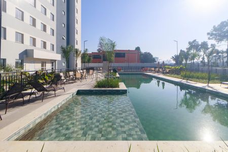 Apartamento à venda com 37m², 2 quartos e sem vaga Apartamento à venda com 37m², 2 quartos e sem vagaPiscina