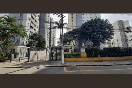 Apartamento para alugar com 57m², 2 quartos e 1 vaga Apartamento para alugar com 57m², 2 quartos e 1 vagaFachada e portaria
