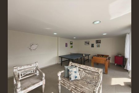Casa de condomínio à venda com 319m², 5 quartos e 2 vagas Casa de condomínio à venda com 319m², 5 quartos e 2 vagasSala de Jogos / Quintal / Area Social