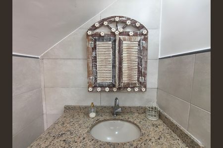 Casa de condomínio à venda com 319m², 5 quartos e 2 vagas Casa de condomínio à venda com 319m², 5 quartos e 2 vagasBanheiro Area Gourmet