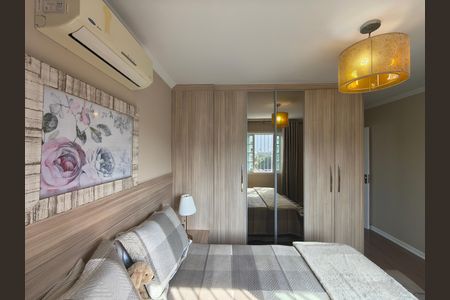 Casa de condomínio à venda com 319m², 5 quartos e 2 vagas Casa de condomínio à venda com 319m², 5 quartos e 2 vagasQuarto 4 Suite
