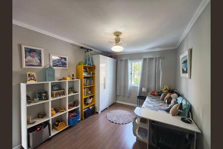Casa de condomínio à venda com 319m², 5 quartos e 2 vagas Casa de condomínio à venda com 319m², 5 quartos e 2 vagasQuarto 2