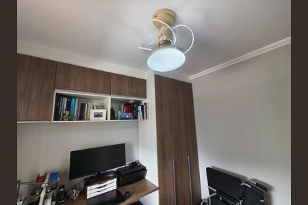 Casa de condomínio à venda com 319m², 5 quartos e 2 vagas Casa de condomínio à venda com 319m², 5 quartos e 2 vagasQuarto 1