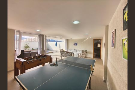 Casa de condomínio à venda com 319m², 5 quartos e 2 vagas Casa de condomínio à venda com 319m², 5 quartos e 2 vagasSala de Jogos / Quintal / Area Social