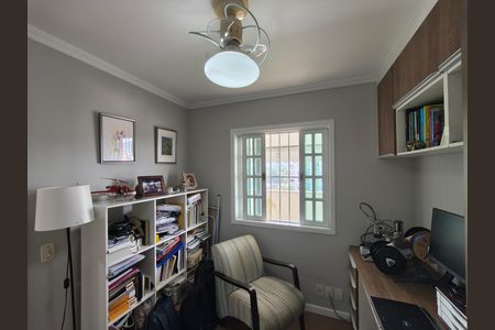 Casa de condomínio à venda com 319m², 5 quartos e 2 vagas Casa de condomínio à venda com 319m², 5 quartos e 2 vagasQuarto 1