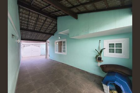 Casa de condomínio à venda com 319m², 5 quartos e 2 vagas Casa de condomínio à venda com 319m², 5 quartos e 2 vagasGaragem