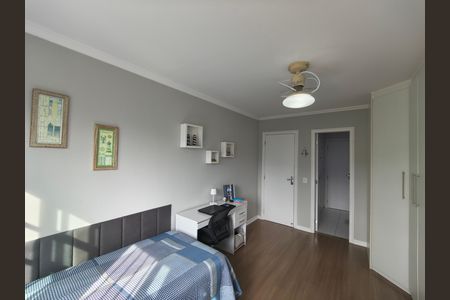 Casa de condomínio à venda com 319m², 5 quartos e 2 vagas Casa de condomínio à venda com 319m², 5 quartos e 2 vagasQuarto 3 Suite