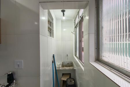 Área de Serviço de apartamento para alugar com 1 quarto, 37m² em Guilhermina, Praia Grande