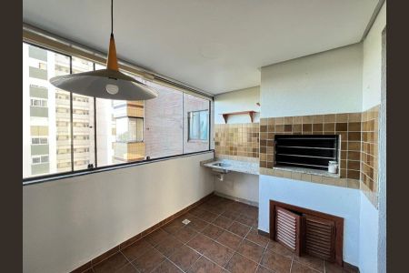 Apartamento para alugar com 140m², 3 quartos e 2 vagas