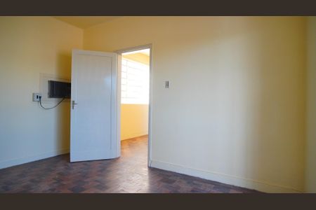 Quarto 2 de apartamento para alugar com 2 quartos, 58m² em São Geraldo, Porto Alegre