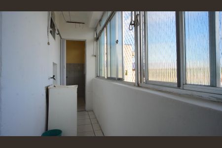 Apartamento para alugar com 58m², 2 quartos e 1 vagaÁrea de Serviço