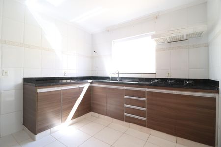 Apartamento para alugar com 58m², 2 quartos e 1 vagaCozinha