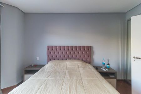 Casa de condomínio para alugar com 300m², 3 quartos e 4 vagas Casa de condomínio para alugar com 300m², 3 quartos e 4 vagasQuarto 1 - Suíte