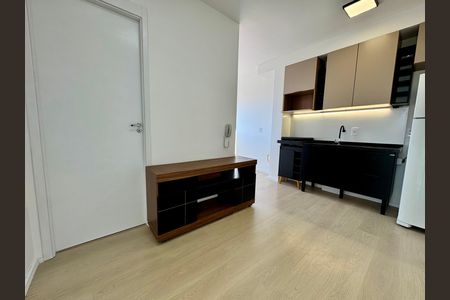Sala de apartamento para alugar com 2 quartos, 32m² em Jardim Aeroporto, São Paulo