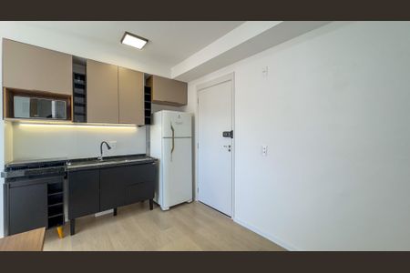 Sala de apartamento para alugar com 2 quartos, 32m² em Jardim Aeroporto, São Paulo